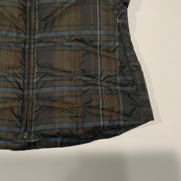 Patagonia Sz M Down With It Plaid Hooded Vest - Picture 2 of 8